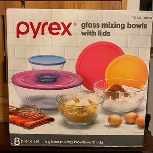 Pyrex 8pc set